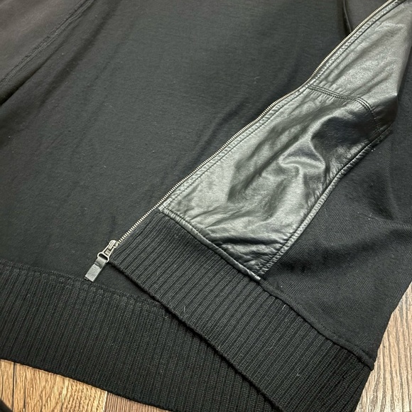 White + Warren Black 100 Merino Wool with Leather Trim Jacket in size Large - Picture 9 of 16